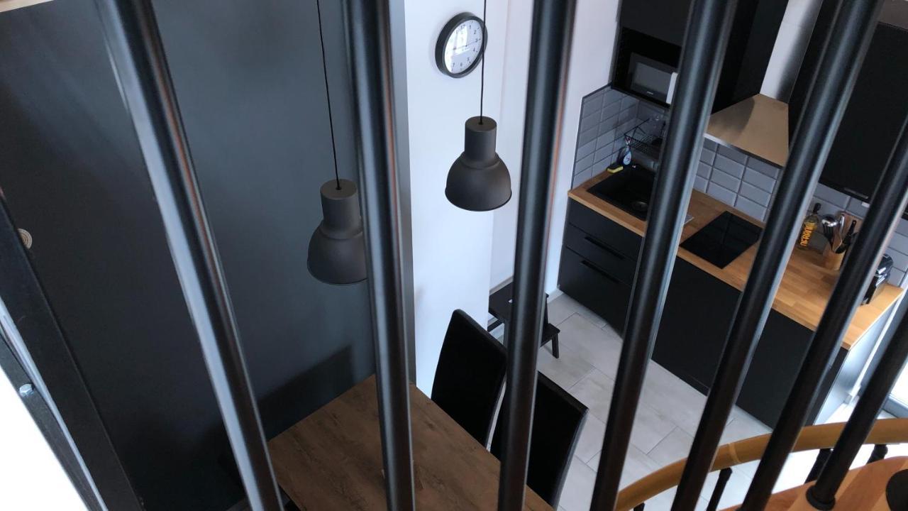 Madarfeszek Apartman Veszprém Exteriér fotografie