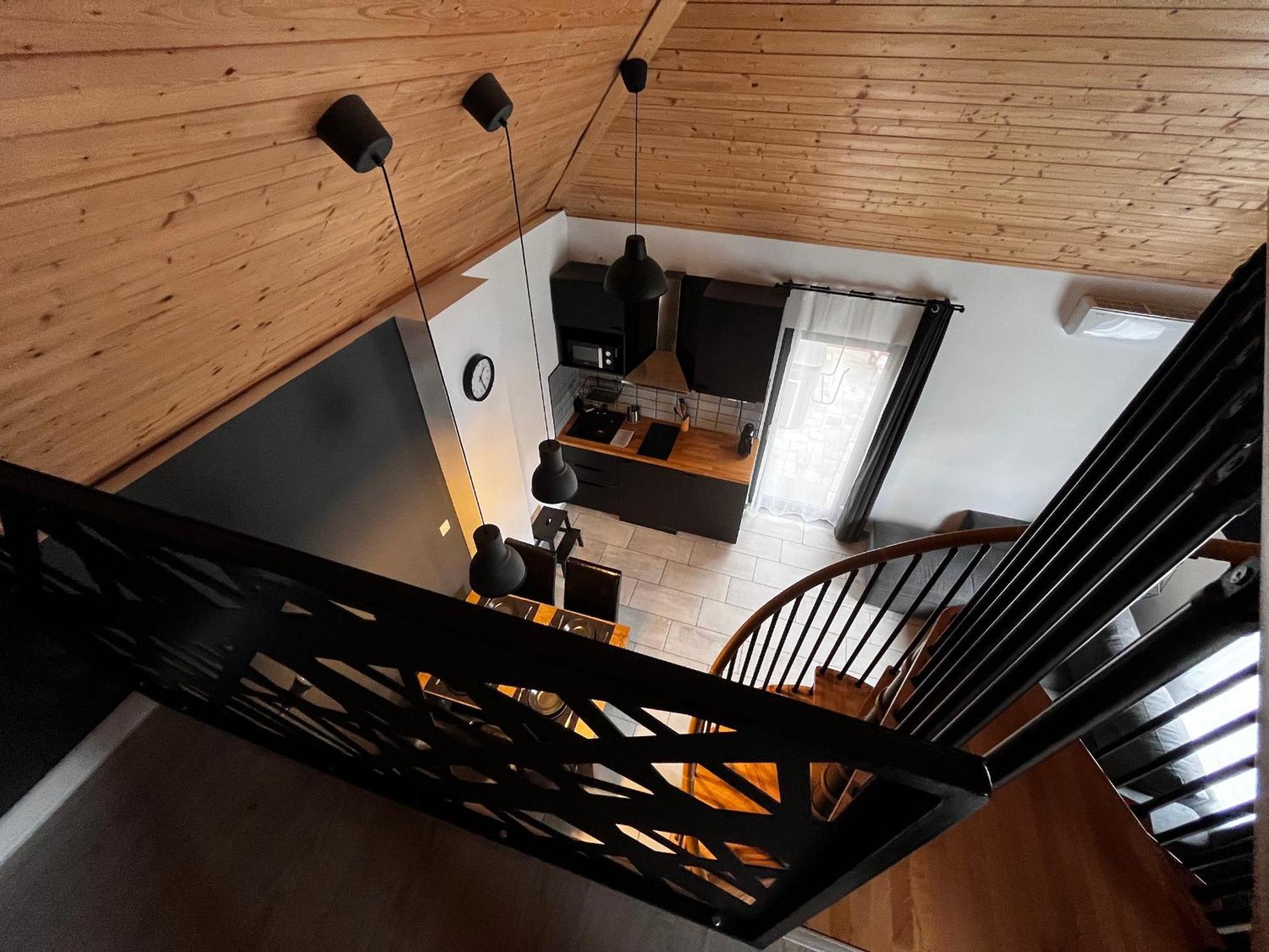 Madarfeszek Apartman Veszprém Exteriér fotografie